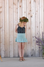 画像をギャラリービューアに読み込む, pima ruched camisole . verdant trellis