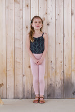 画像をギャラリービューアに読み込む, pima ruched camisole . verdant trellis