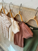 画像をギャラリービューアに読み込む, Organic Pointelle T-shirt Bronte Floral