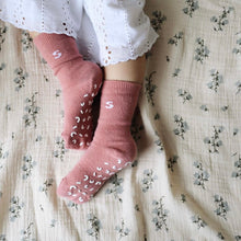 画像をギャラリービューアに読み込む, 【ラスト1点】Classic socks - Dusty coral