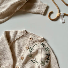 画像をギャラリービューアに読み込む, Eden Cardigan - Natural/ Green