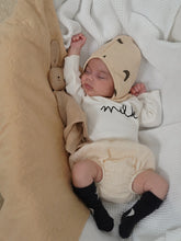 画像をギャラリービューアに読み込む, Desert Midnight Bonnet