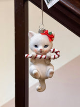 画像をギャラリービューアに読み込む, Cat With Candy Cane Ornaments / White