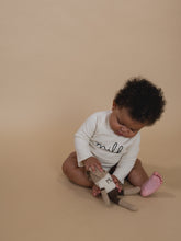 画像をギャラリービューアに読み込む, Undyed Milk Bodysuit