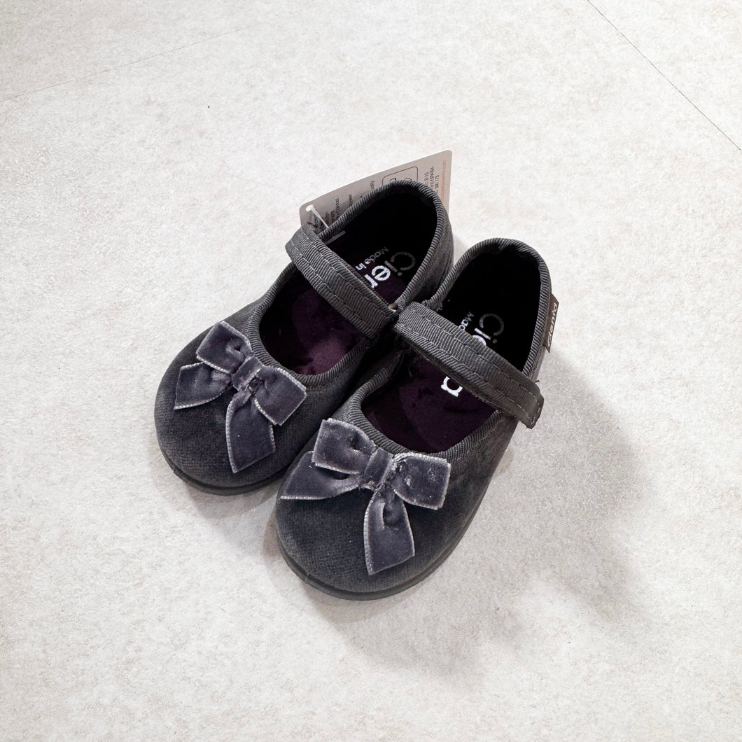 【ラスト1点】Cienta  | Velour single strap ribon shoes | GRIS