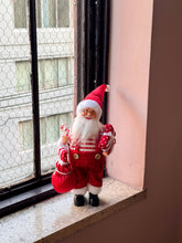 画像をギャラリービューアに読み込む, Classic Santa Claus / Red