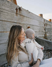 画像をギャラリービューアに読み込む, Oatmeal contrast Tassel Hat