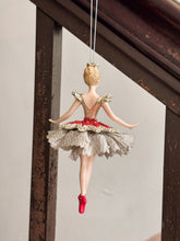 画像をギャラリービューアに読み込む, Ballerina Ornaments / Platinum