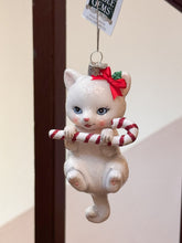 画像をギャラリービューアに読み込む, Cat With Candy Cane Ornaments / White