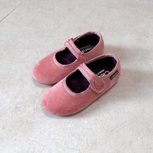 画像をギャラリービューアに読み込む, Cienta  | Velour single strap shoes (size 23〜27) | ROSA