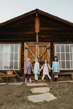 画像をギャラリービューアに読み込む, Fable Pinafore | Orchid