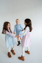 画像をギャラリービューアに読み込む, Fable Pinafore | Folk Flower Embroidery