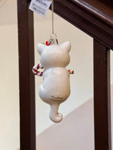 画像をギャラリービューアに読み込む, Cat With Candy Cane Ornaments / White