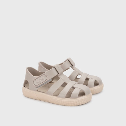 BAY / SAND