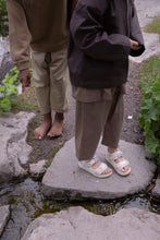 画像をギャラリービューアに読み込む, Beeju chunky Sandals / Cream