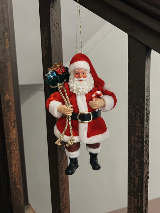 Santa Ornament / Santa sack presents
