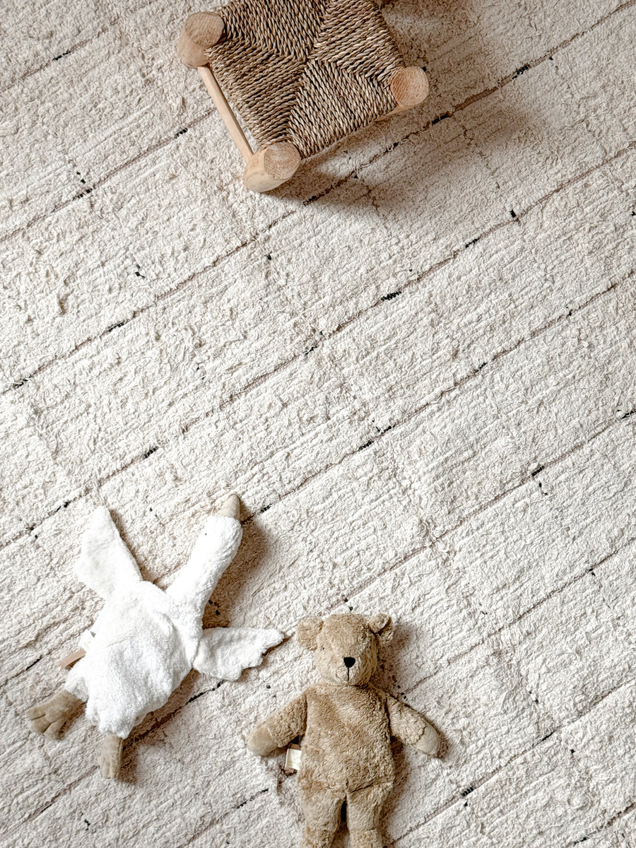 Handwoven textured rug / Black×Beige Check / Large ”洗えるラグ” – Melty Colors