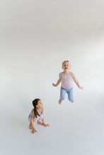 画像をギャラリービューアに読み込む, V-Neck Cami | Folk Floral Embroidery