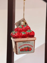 画像をギャラリービューアに読み込む, Strawberry Box Ornament