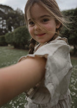 画像をギャラリービューアに読み込む, Carmen Linen Sets