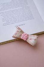 画像をギャラリービューアに読み込む, 【ラスト1点】Embroidery ribon hairclip