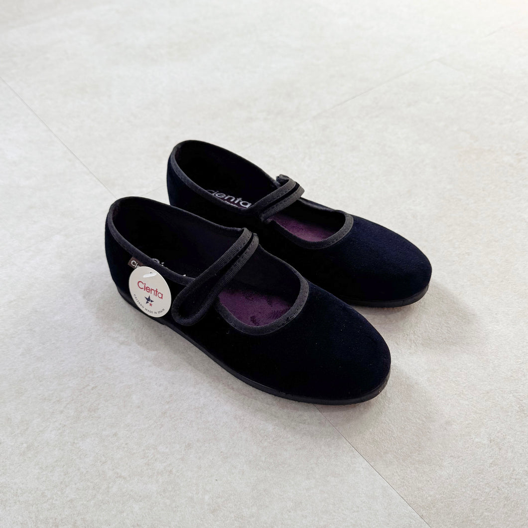 【ラスト1点】Cienta  | Velour single strap shoes (Adult) | NEGRO