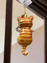 画像をギャラリービューアに読み込む, Cat With Candy Cane Ornaments / Orange