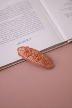 画像をギャラリービューアに読み込む, 【ラスト1点】Embroidery flower hairpin
