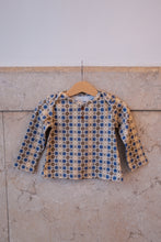 画像をギャラリービューアに読み込む, geometric pattern tops / grey