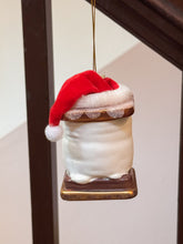 画像をギャラリービューアに読み込む, S&#39;mores With Santa Hat Ornament