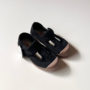 Cienta  | T-strap shoes  | NEGRO