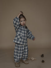 画像をギャラリービューアに読み込む, 【ラスト1点】Fog Blue Gingham Lodge Shirt