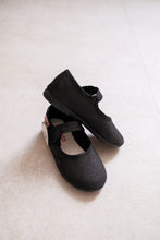 画像をギャラリービューアに読み込む, Cienta  | Glitter single strap shoes  | NEGRO