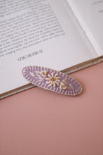 画像をギャラリービューアに読み込む, Embroidery flower hairpin