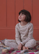 画像をギャラリービューアに読み込む, Pointelle Pyjamas Posy Floral