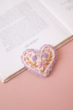 画像をギャラリービューアに読み込む, 〚Coming soon 当店限定〛Embroidery heart hairpin