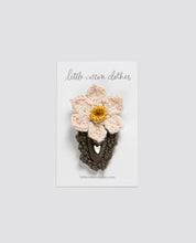 画像をギャラリービューアに読み込む, Crochet Hair Clip Daffodil