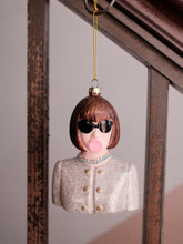 画像をギャラリービューアに読み込む, ANNA WINTOUR WITH BUBBLE