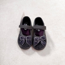 画像をギャラリービューアに読み込む, 【ラスト1点】Cienta  | Velour single strap ribon shoes | GRIS