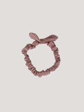 画像をギャラリービューアに読み込む, bow scrunchie headband . wallpaper lace floral