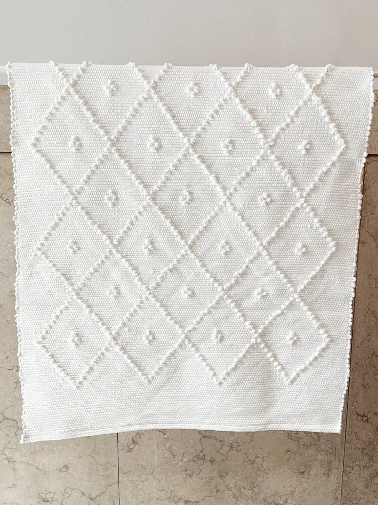 POPCORN RUG / OFF WHITE / MEDIUM / 4dots