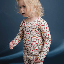 画像をギャラリービューアに読み込む, Emilio homewear tops 5Y - Christmas wreath