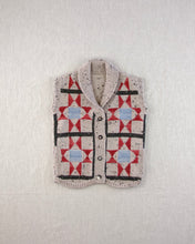 画像をギャラリービューアに読み込む, patchwork quilt button vest. alabaster tweed