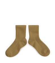 画像をギャラリービューアに読み込む, La Mini - Ribbed Ankle Socks - Biscuit