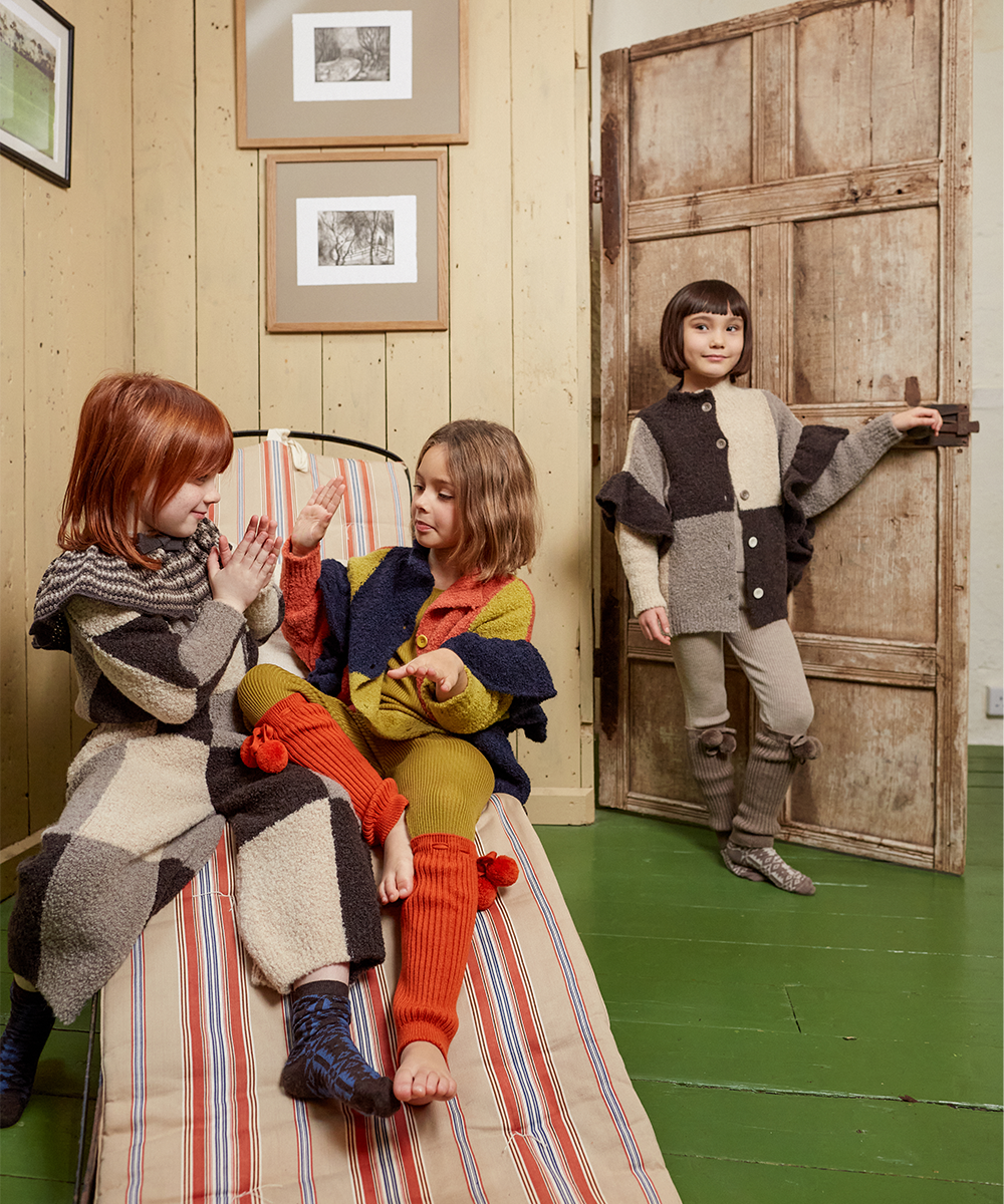 ロンパース・カバーオール Corneli Dungarees NATURAL Mabli 18m ロンパース・カバーオール Corneli Dungarees NATURAL Mabli 18m