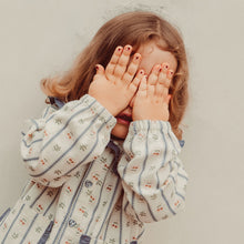 画像をギャラリービューアに読み込む, Nuri nail stickers - Red