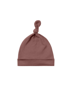KNOTTED BABY HAT || PLUM