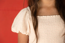 画像をギャラリービューアに読み込む, Smock Top / Iris