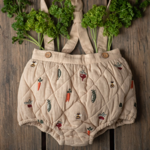 Veggie Suspender Shorts / Latte