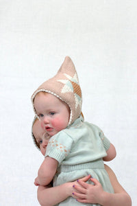 patchwork quilt bonnet. teacake